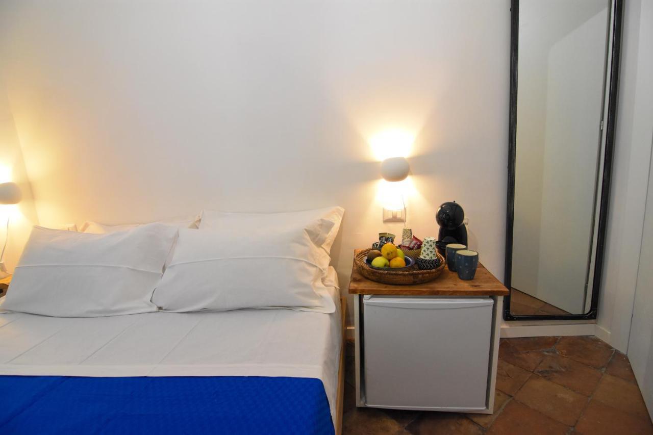 La Dimora Di Artemide B&B Naples Luaran gambar