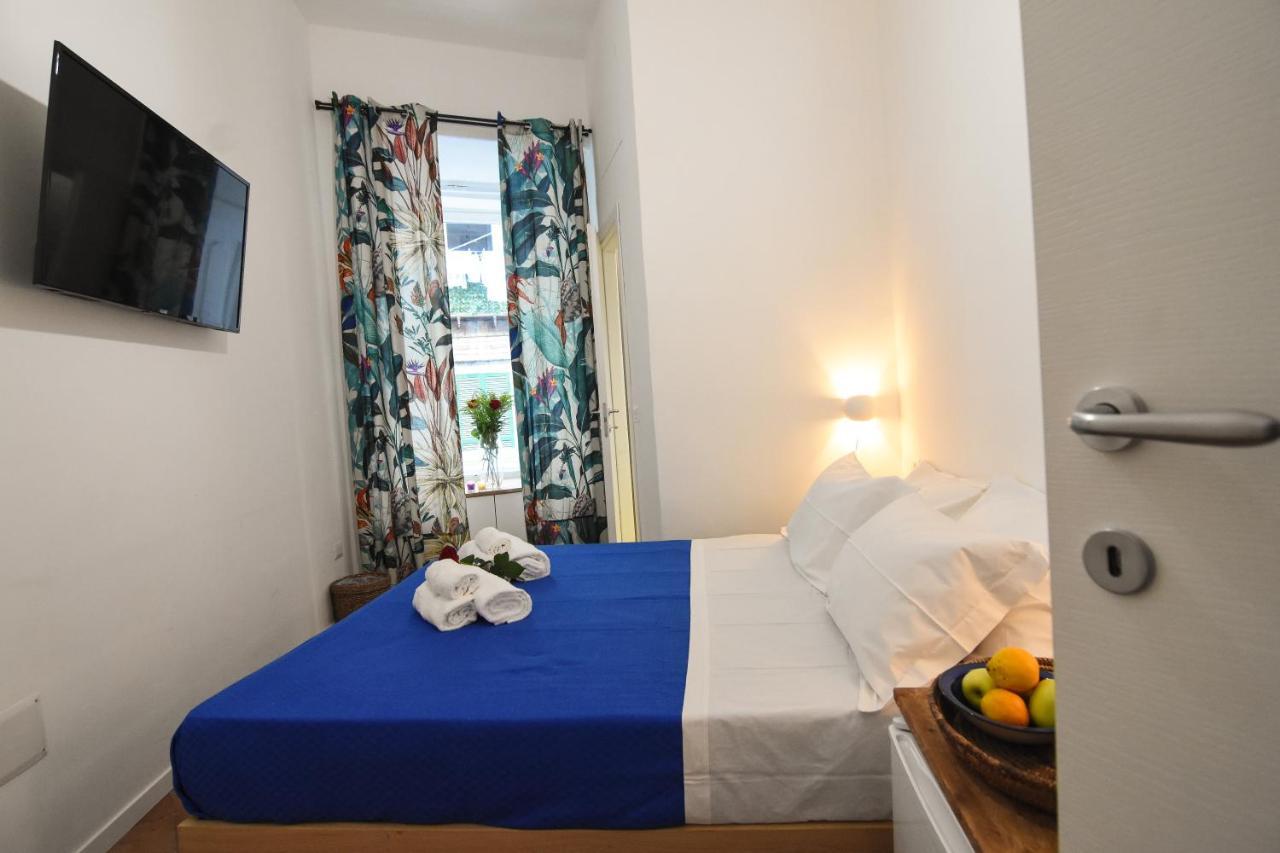 La Dimora Di Artemide B&B Naples Luaran gambar