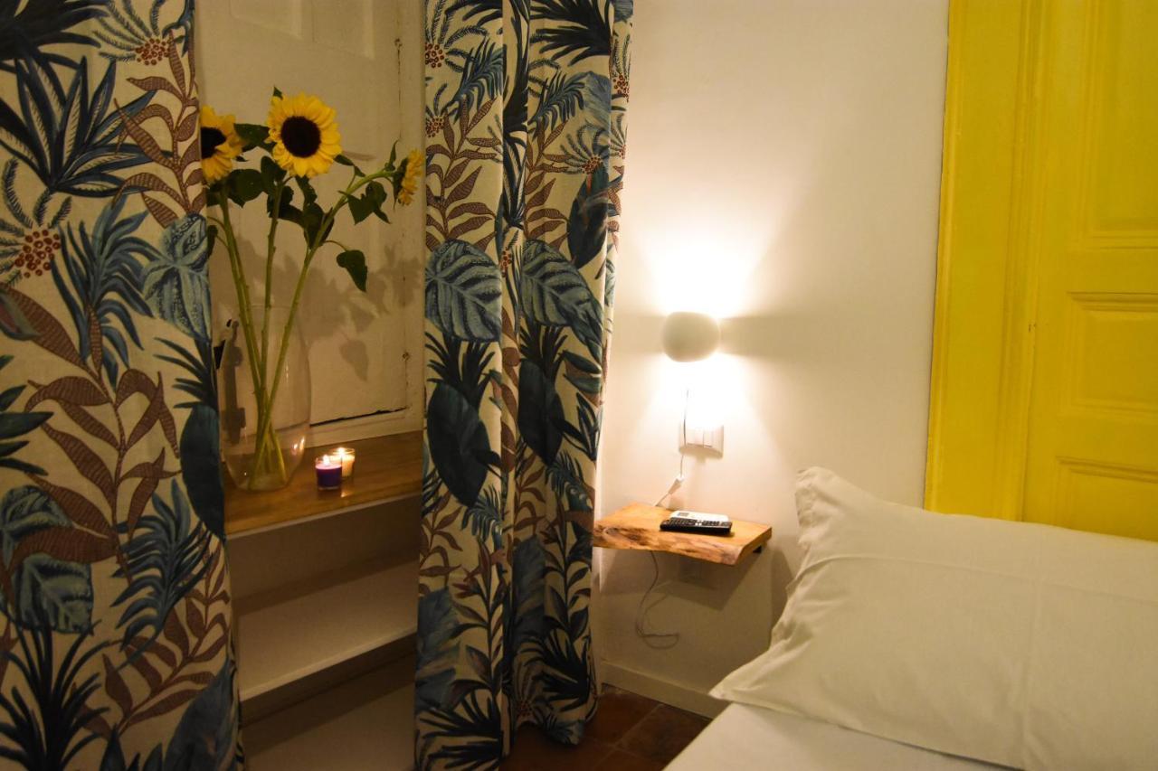 La Dimora Di Artemide B&B Naples Luaran gambar