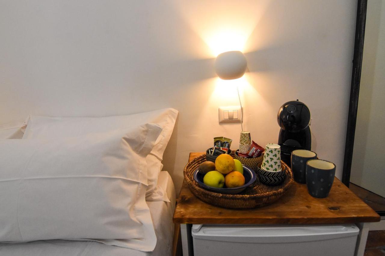 La Dimora Di Artemide B&B Naples Luaran gambar