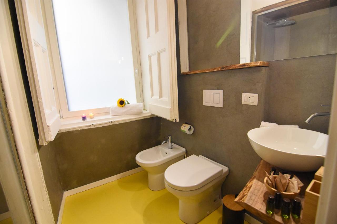 La Dimora Di Artemide B&B Naples Luaran gambar