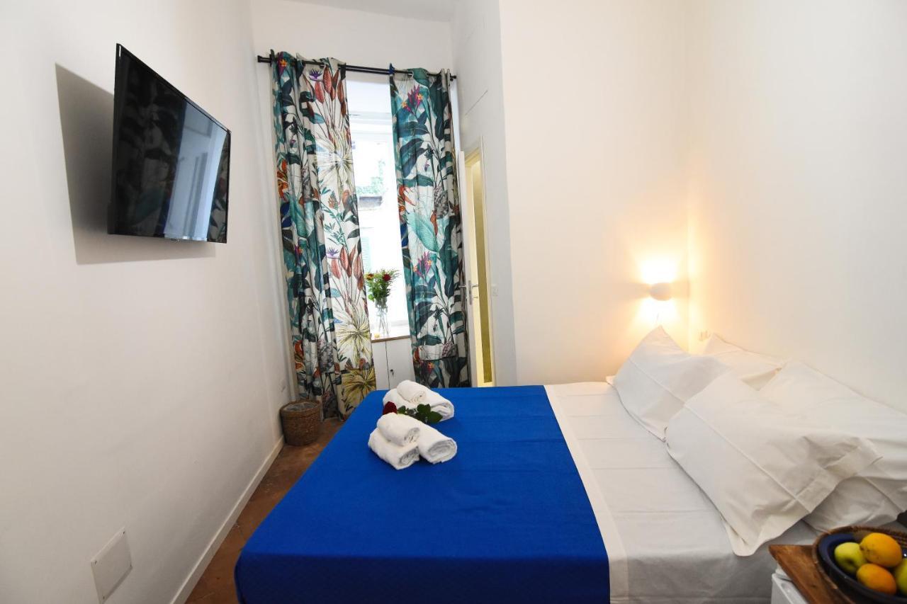 La Dimora Di Artemide B&B Naples Luaran gambar